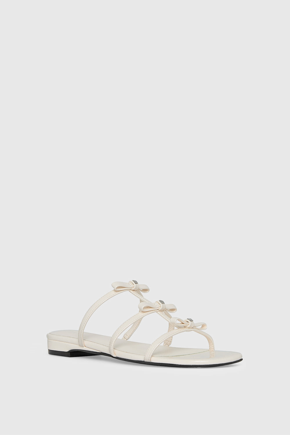 Bow Flat