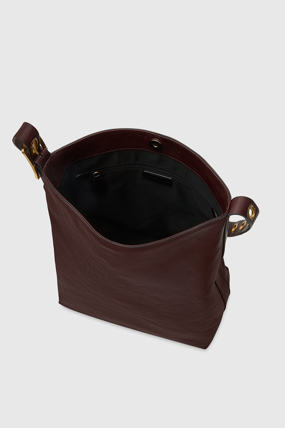 Crosby Bucket